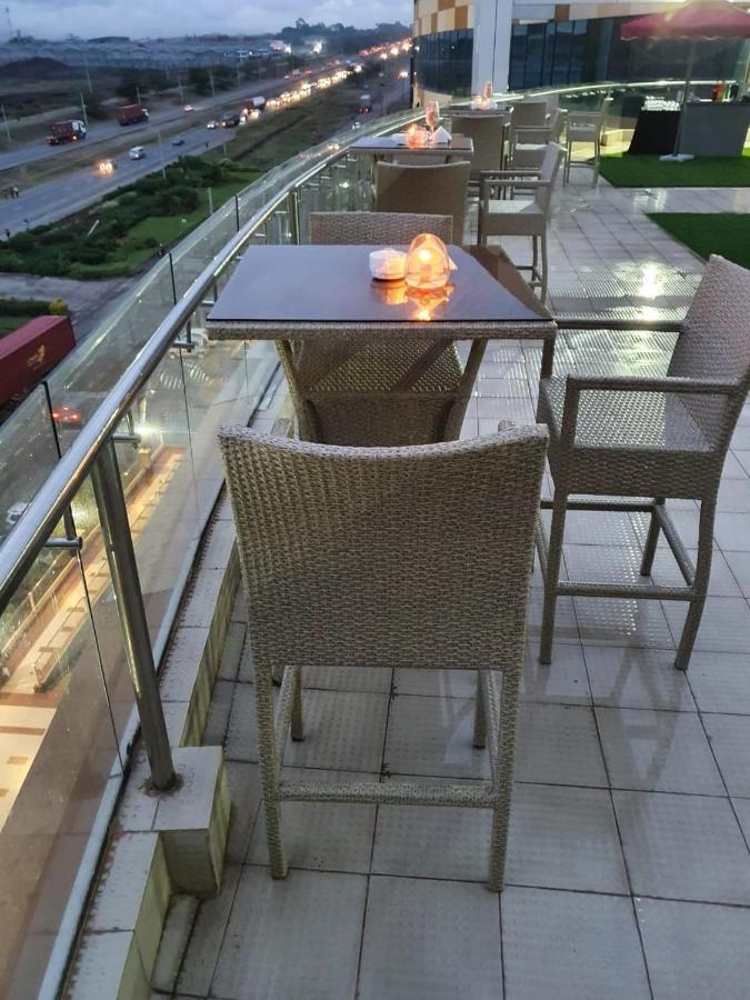 Prideinn Plaza Nairobi Airport Mlolongo Bagian luar foto