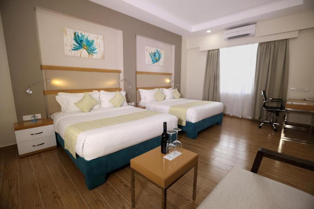 Prideinn Plaza Nairobi Airport Mlolongo Bagian luar foto